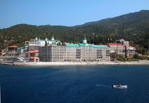 Αυτόνομο φωτοβολταϊκό σύστημα στο Αγιο Όρος με λύσεις της SMA